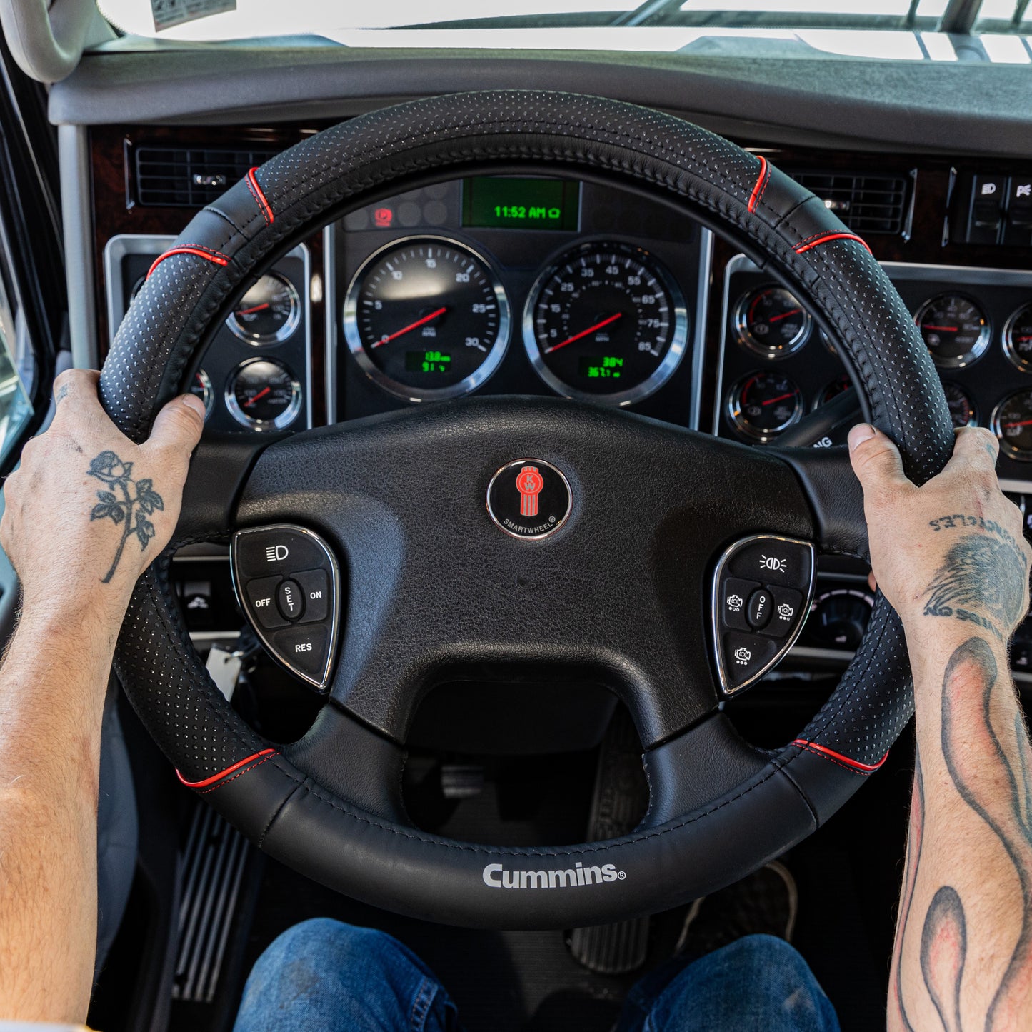 18in Steering Wheel Cover LuxGrip