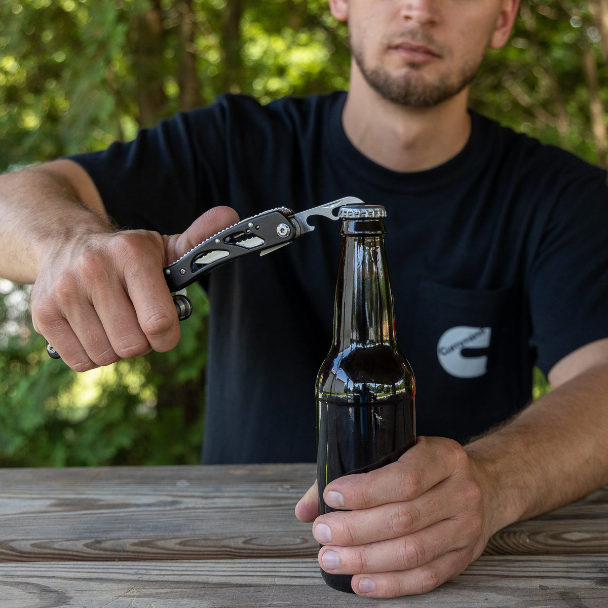 20-in-1 Multi-Tool Pocket Knife w Case