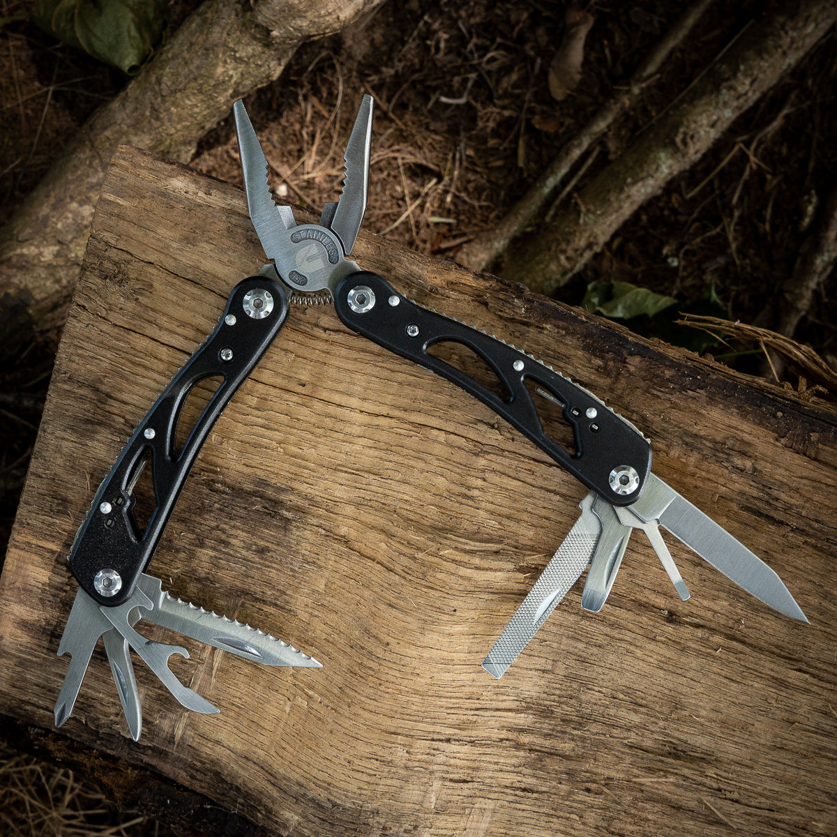 20-in-1 Multi-Tool Pocket Knife w Case